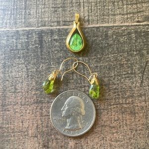 Peridot earring and pendant